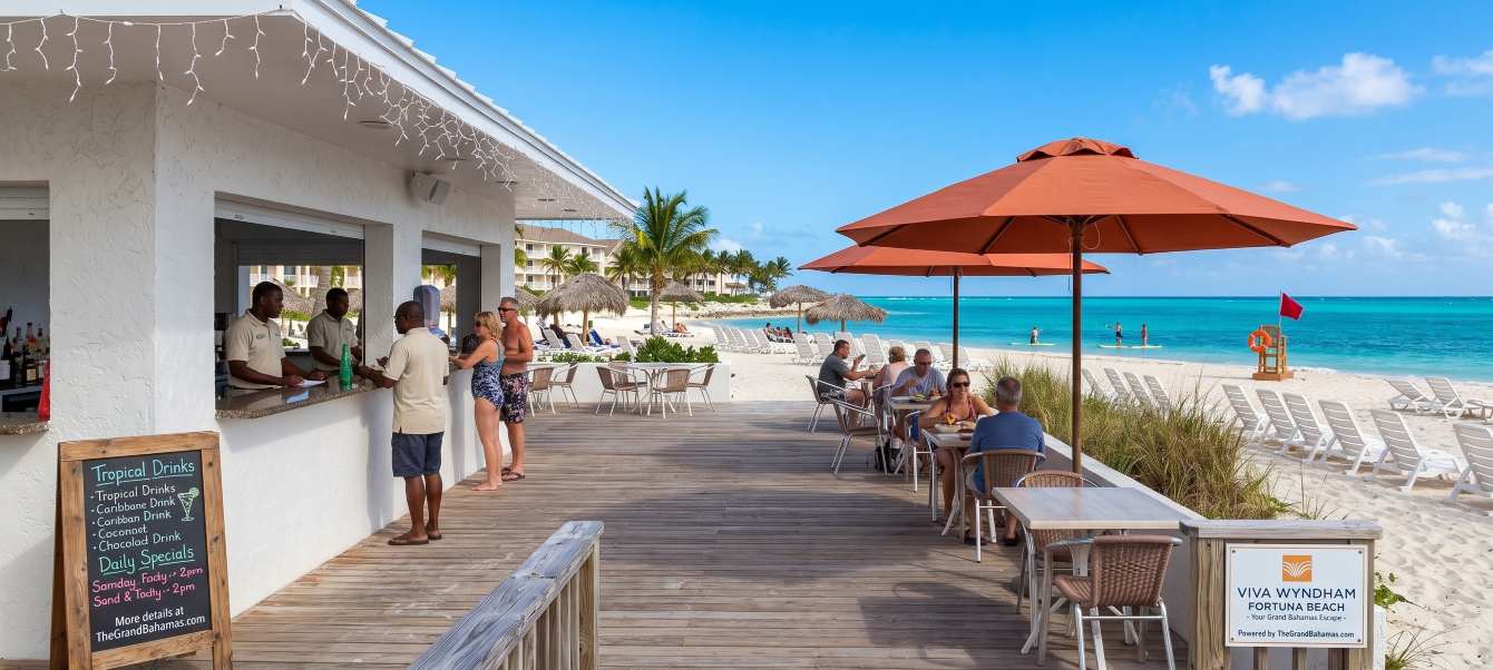 Viva Wyndham Fortuna Beach Resort Beach front Bar